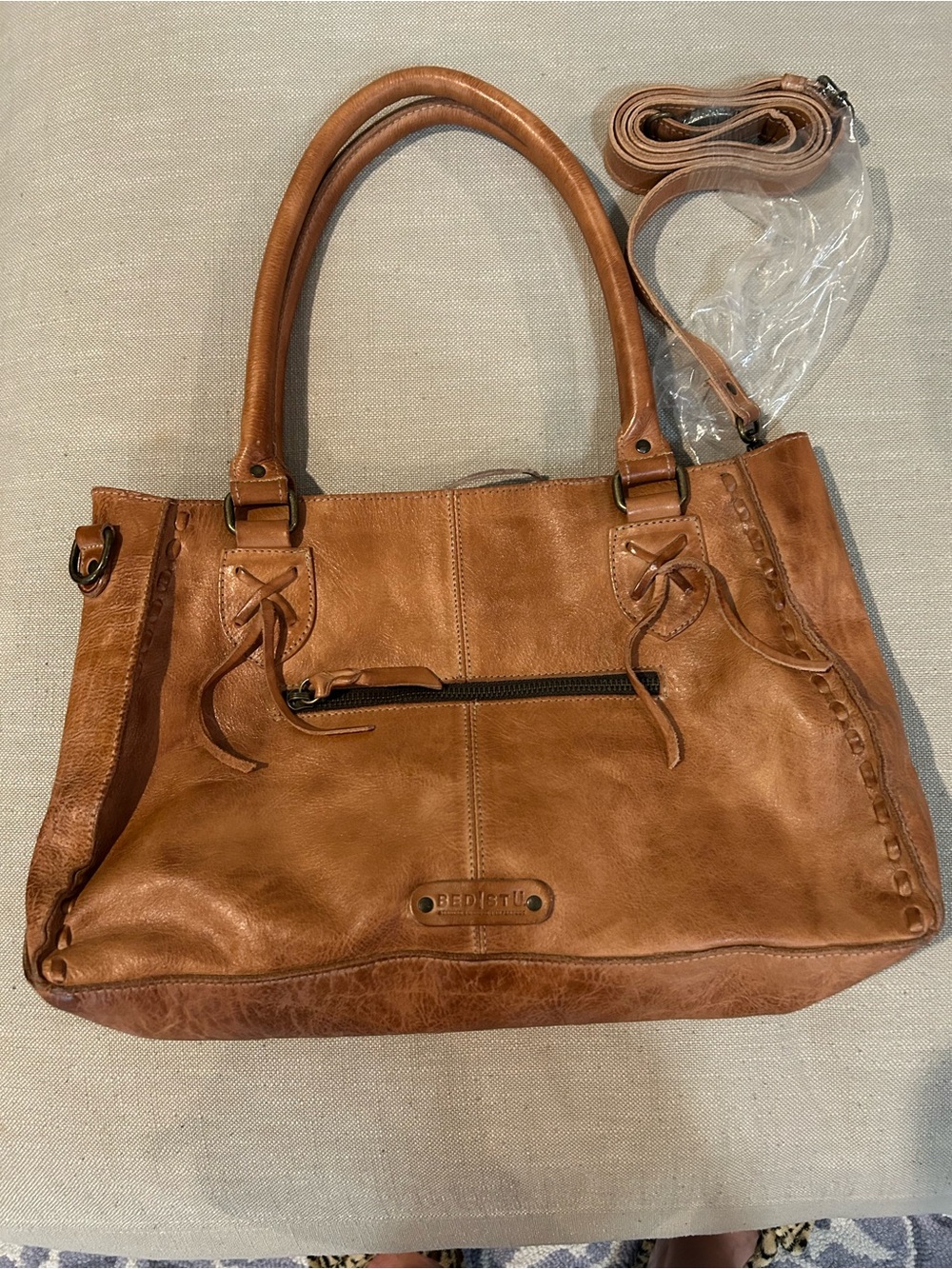 BED|STU Tan Rustic Rockababy Leather Shoulder Tote - Picture 2 of 8